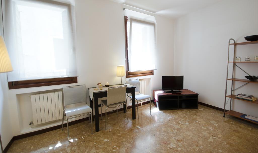 Carampane - Your Nice Flat Near Rialto Bridge Venesia Bagian luar foto